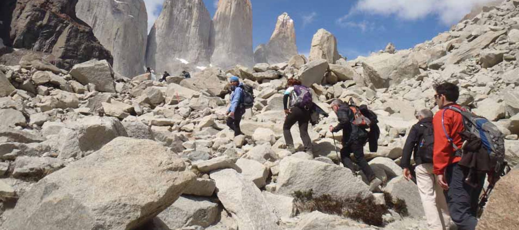 Torres del outlet paine hiking tours